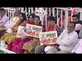 Lok Sabha Election: PM Modi ने कहा- PM SVANidhi Schem के तहत एक लाख स्ट्रीट वेंडर्स को मिला लोन  - 19:58 min - News - Video