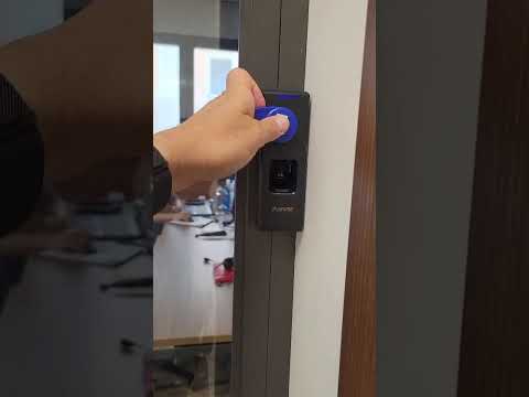 Controllo Accessi Anviz C2 Slim a Bologna: Massima Sicurezza per Uffici e Sale Riunioni