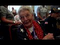 Jubilant send-off for US WWII veterans heading to France | REUTERS
