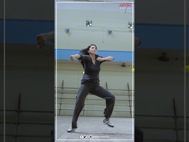 #ShrutiHaasan Amazing Dance Moves🔥 #Shorts #YTShorts #NagaChaitanya #ShortsFeed #DashingDiljala