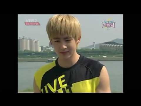 Minho - Minho's Nichkhun speaking English with Leeteuk