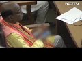 VIDEO: Tripura के BJP विधायक विधानसभा में पोर्न देखते पकड़े गए  - 00:32 min - News - Video