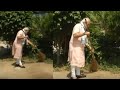 Swachhata Hi Seva Program : PM Modi sweeps, Cleans School