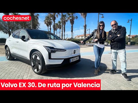 Turismo y sostenibilidad en un Volvo EX30 2024 | Ruta por Valencia / Review en español | coches.net