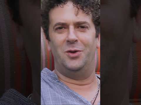 “Es un tratado metafísico “El Loco”” Palo Pandolfo en  “Tiempos Convulsos” docu de Babasonicos.