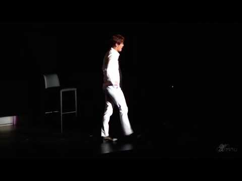Xiah JunSu dance rising sun của DBSK