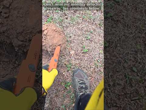 Metal detecting epic find! or was it? #metaldetecting #treasure #shorts