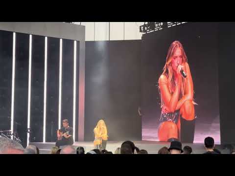 calgary - Tate McRae Live at The Chateau Ste. Michelle Winery in Woodinville, Washington 7/7/2024