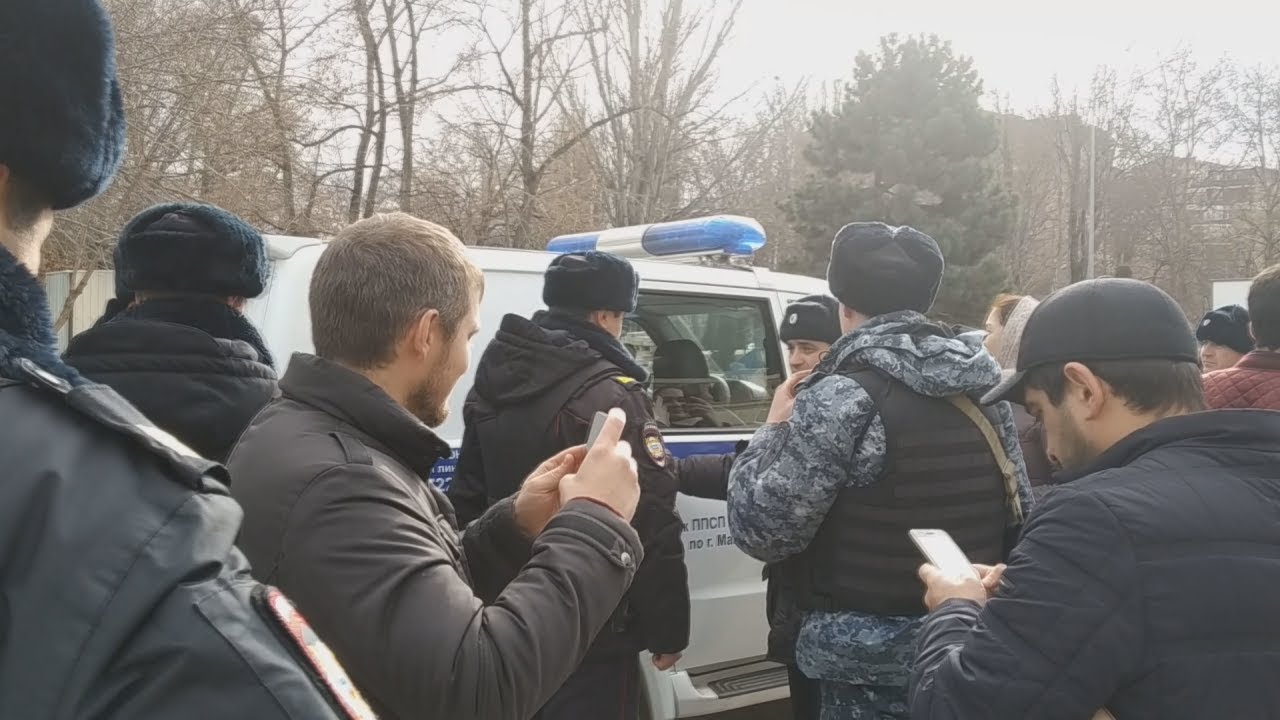 Махачкала: силовики задержали участников гражданской инспекции