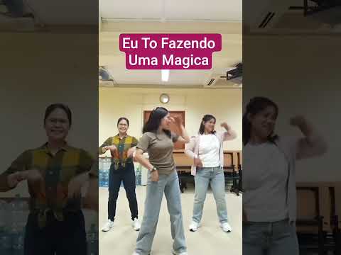 EU TO FAZENDO UMA MAGICA #tiktok #dancechallenge #dancerlife