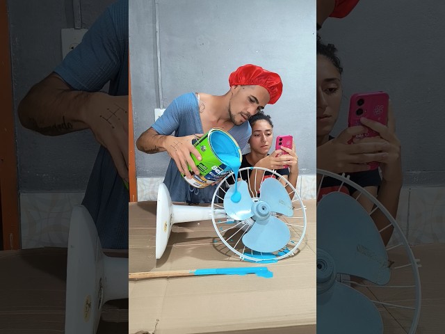 como colocar suco na garrafa #humor #comedia #memes #youtubeshorts #family #shorts #funny
