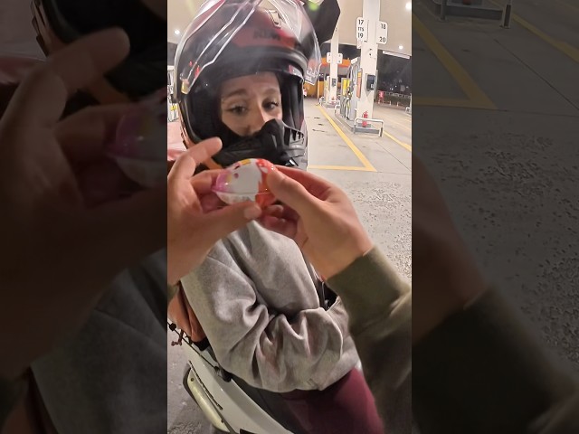 Süpriz yumurta aldım trip yedim 🥺 #keşfet #automobile #sevgili #funny #motovlog #couple