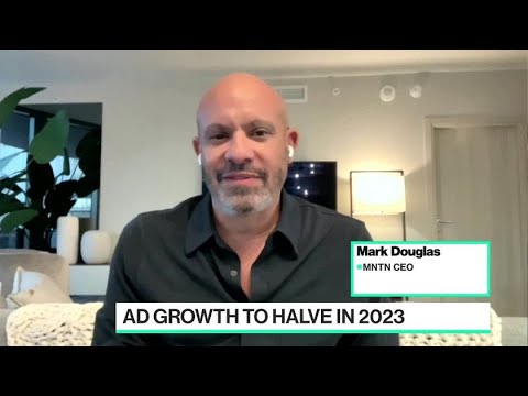 US Ad Growth Poised to Halve in 2023
