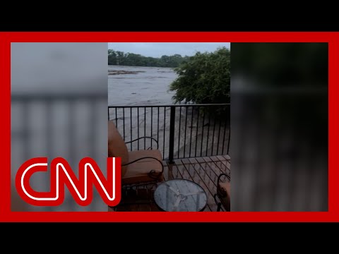 'People still have a heart': Couple rescues more than a dozen strangers trapped inside Airbnb