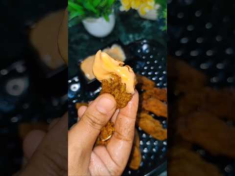 Yaqeen Nahi Itna Tasty Bana Hai | Chicken Finger Recipe | #trending #yummychicken #food #recipe