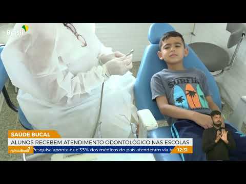 Alunos recebem tratamento odontológico nas escolas