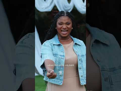 Ele chegou pra fazer milagres, você crê? Seja abençoado com o novo clipe da Thalita Roberta