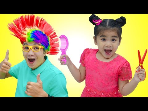 Suri Pretend Play w/ Kids Hair Salon & Fun Hair Styles Kid Toys
