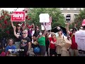 Washington residents protest Trumps federal takeover of DC police  - 01:22 min - News - Video