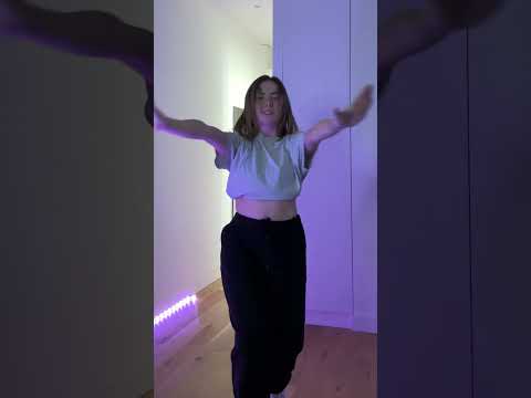 StoryBoard 3 de la vidéo IVE - ACCENDIO DANCE COVER  #ive #accendiochallenge #shorts