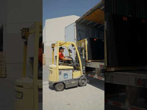 Take a behind-the-scenes look at a day in the Ferla warehouse!