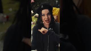 Трэп-ремейк главного вечериночного хита ДеЦла от Baby Cute! Смотрите эксклюзивно в VK Видео