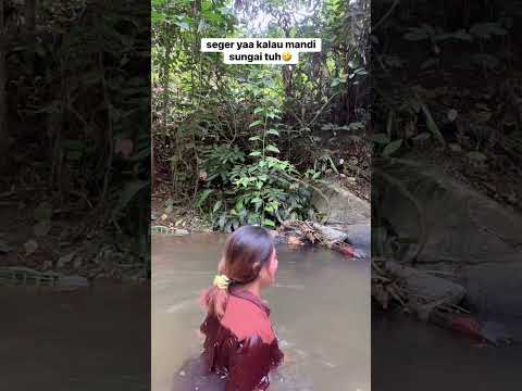 #mandisungai #shortsfeed #shorts #viral #cute #waterfall #humor #outfit #funny #comedy #vlog