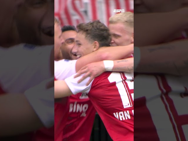 Ruben van Bommel: 🎯✅️ Mark van Bommel: 😐🤣