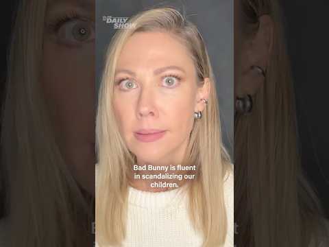 Bad Bunny at the Super Bowl? Desi Lydic Foxsplains why that's no bueno #DailyShow #BadBunny