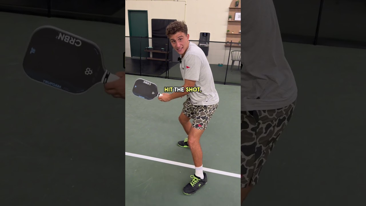 How to hit a backhand 3rd shot drop in pickleball! #pickleballtips #pickleball
