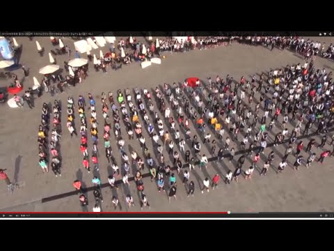2013부산국제영화제 플래시몹(한스쇼콰이어 지휘자김정한) 한국조형예술고 롤리폴리 써니