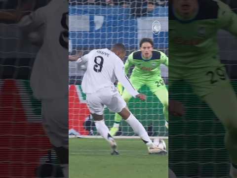 Carnesecchi denies Mbappé 🧤❌ #AtalantaRealMadrid #UCL