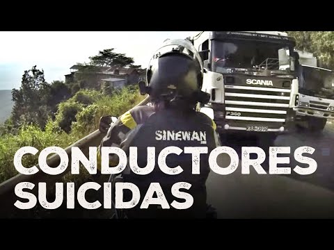 Возење мотор во Кенија = обид за самоубиство!