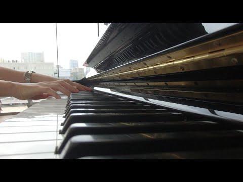高輪ゲートウェイのストリートピアノで「糸」を弾いてみた♪
