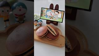 Cách làm bánh rán Dorayaki theo phim Doraemon 🥞
