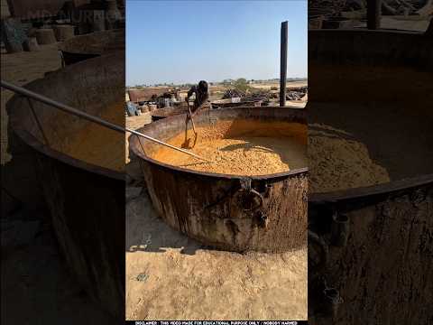 পাকিস্তানের যেভাবে সাবান তৈরি করে | Soap making