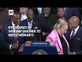 NYC, houses of worship partner to house migrants  - 01:25 min - News - Video