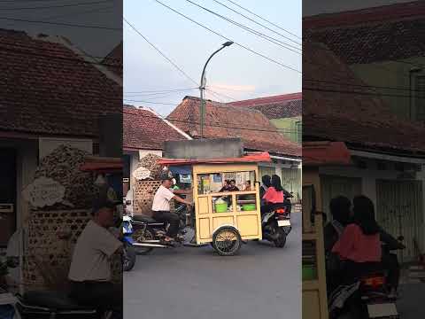 Yogyakarta in the afternoon 😍 #viralvideo #shortsyoutube #foodie #youtubeshorts #ytshorts #yummy