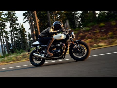 2025 Triumph Speed Twin 1200 - A Unique Riding Experience