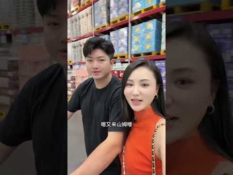 所謂母子一場，就是不斷目送七個孩子的背影漸行漸遠，而你們卻用小小的背影告訴我“媽媽不必追，我在成長”，很慶幸你們都邁入人生的新階段，願你們都能成為自己喜歡的樣子