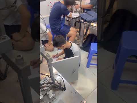 Học Lập Trình PLC Trên Máy Tự Động Hóa Như Đi làm