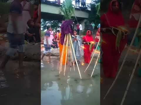 सवा लाख के साड़ी भीगी #bhojpuri #song #love शॉर्ट वीडियो