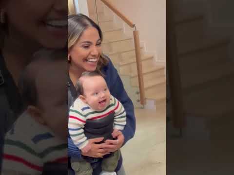 Levi tá aprendendo a dar risada KKKKKKK não aguento ❤️😍 Levi tá aprendendo a dar risada KKKKKKK não aguento ❤️😍