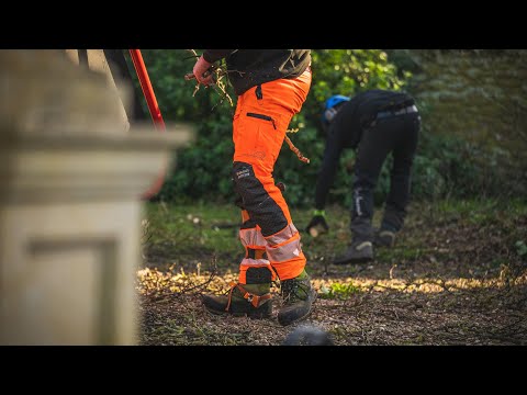 What Are The Best Chainsaw Trousers For Ireland? - Douglas Forest & Garden