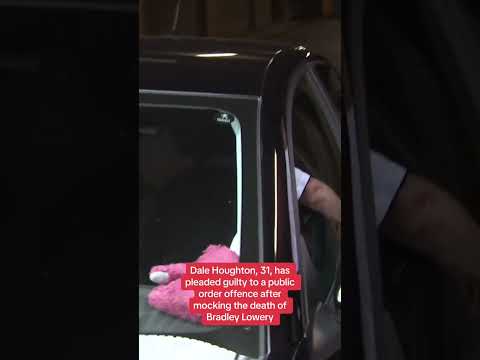 Bradley Lowery: Man pleads guilty to public order offence after mocking death of football mascot, 6