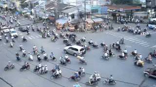 驚人的越南交通實況