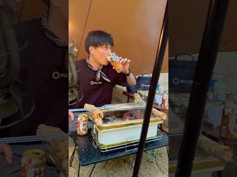 ムキムキ秋刀魚×炭火七輪！脂ノリ最強の相棒はビール一気飲み