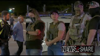 Federal agents oversee police checkpoint in Washington DC amidst Trump federal takeover