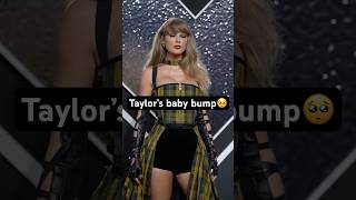 Fans caught Taylor Swift PREGNANT…