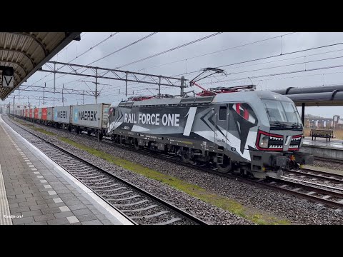 Rail Force One Shark Vectron 193 949 komt door Woerden!